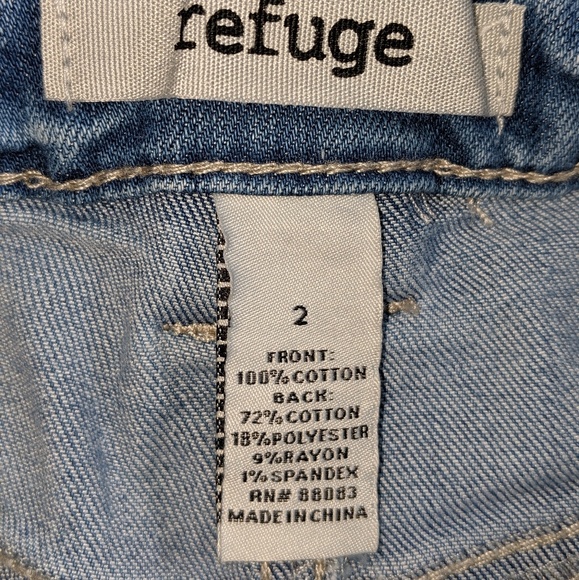 REFUGE BRAND HIGH WAISTED BUTTON FLY SHORTS - Picture 8 of 8